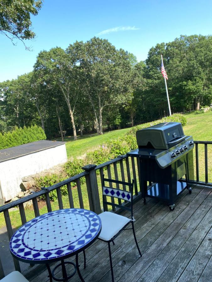 1 Bed Cottage, Partial Waterviews & Water Access Westport Exteriör bild