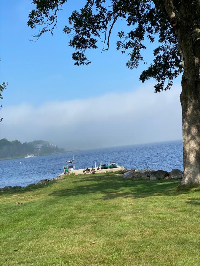 1 Bed Cottage, Partial Waterviews & Water Access Westport Exteriör bild